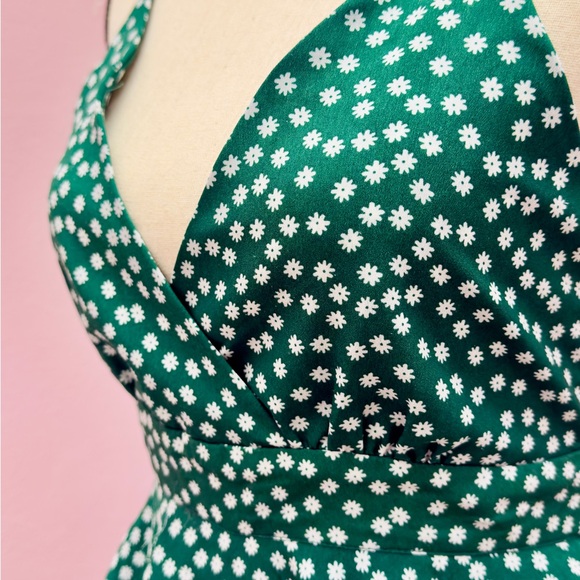 Green Floral Romper Dress - Picture 2 of 4